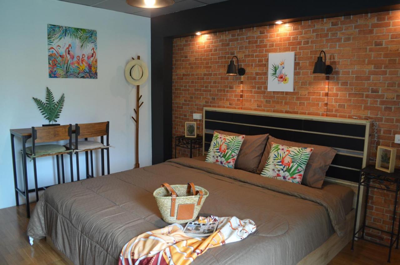 Dawnthaya Ayutthaya House บ้านดอนธยๅ อยุธยา Exterior photo